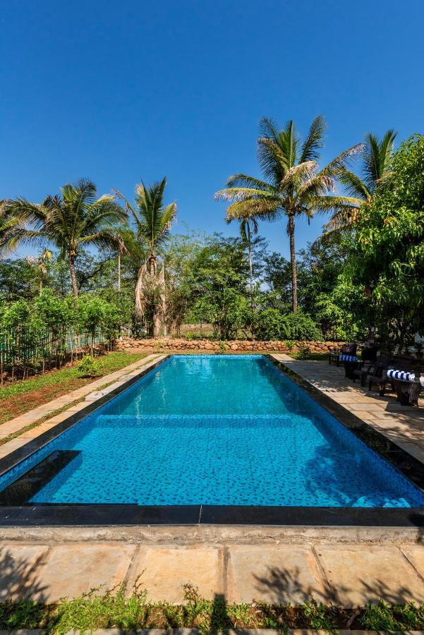 Saffronstays Lakeview Nivara - Farm Stay Villa With Private Pool Near פונה מראה חיצוני תמונה
