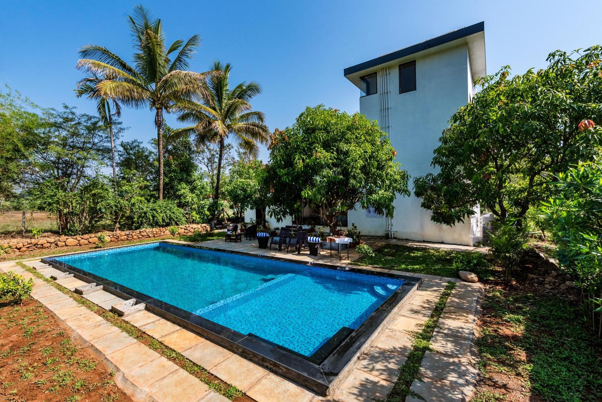 Saffronstays Lakeview Nivara - Farm Stay Villa With Private Pool Near פונה מראה חיצוני תמונה